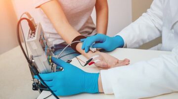 ЕНМГ, електронейроміографія – це оцінка функціонального стану нервів та м’язів